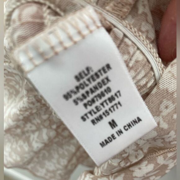 LE LIS Peasant Top Blouse M Floral Crop Long Sleeve Ruffle Boho Cottage Romantic - Picture 10 of 10